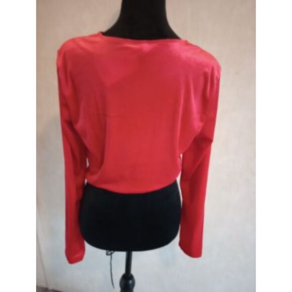 Divided Women's Size XLarge Red Sparkly Heart Top - NWT - Picture 2 of 7